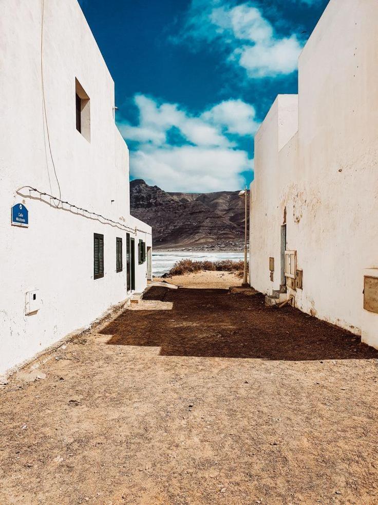 Casa Rosa Apartment Famara Exterior photo